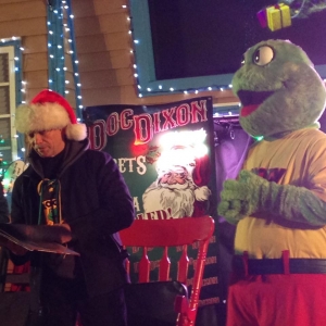 FROGGY SANTA SHOW Saturday mornings 7 to 9